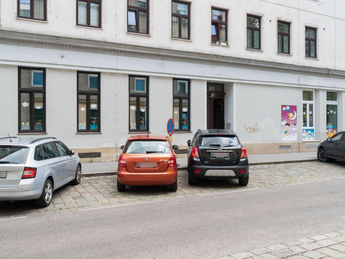 Elegant Apartment In Vienna With Patio المظهر الخارجي الصورة