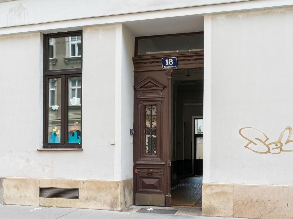 Elegant Apartment In Vienna With Patio المظهر الخارجي الصورة
